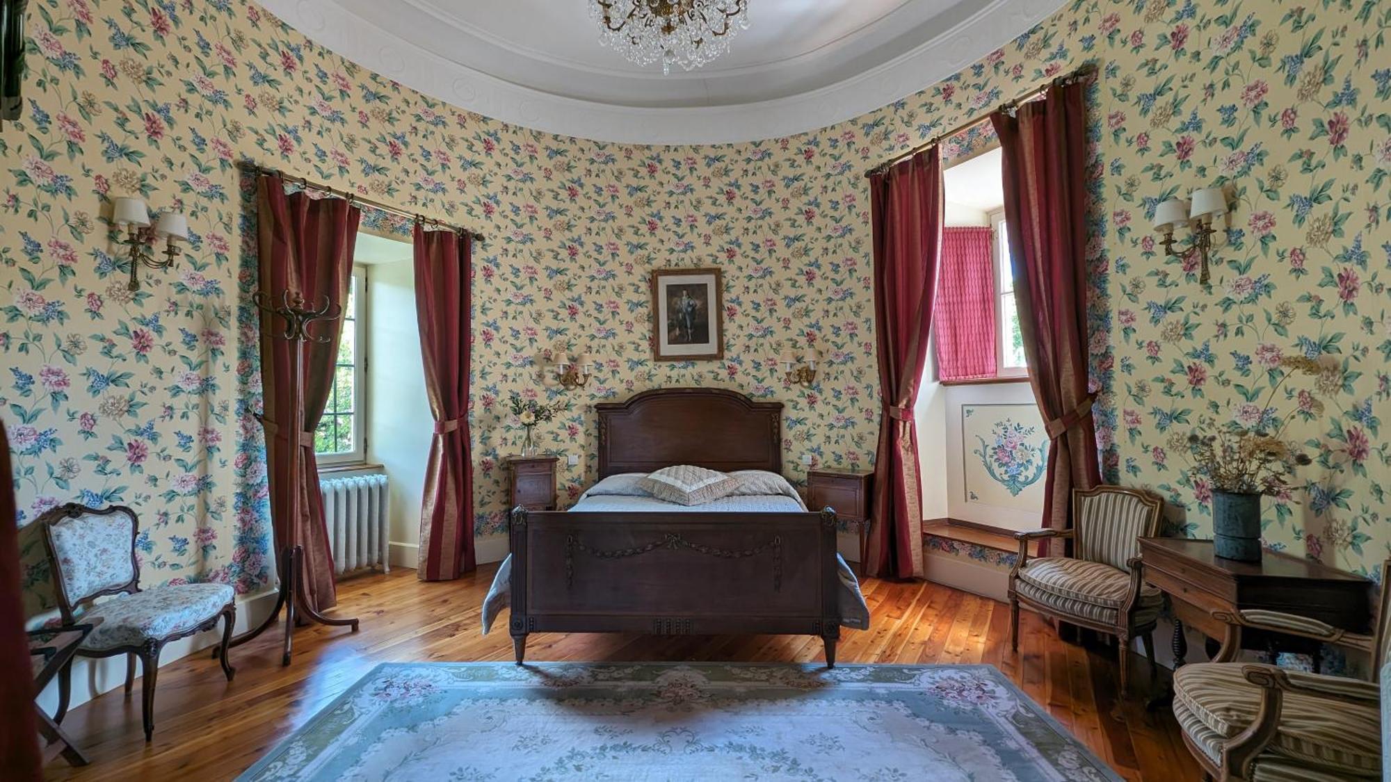 Chateau De Picomtal Crots Bagian luar foto