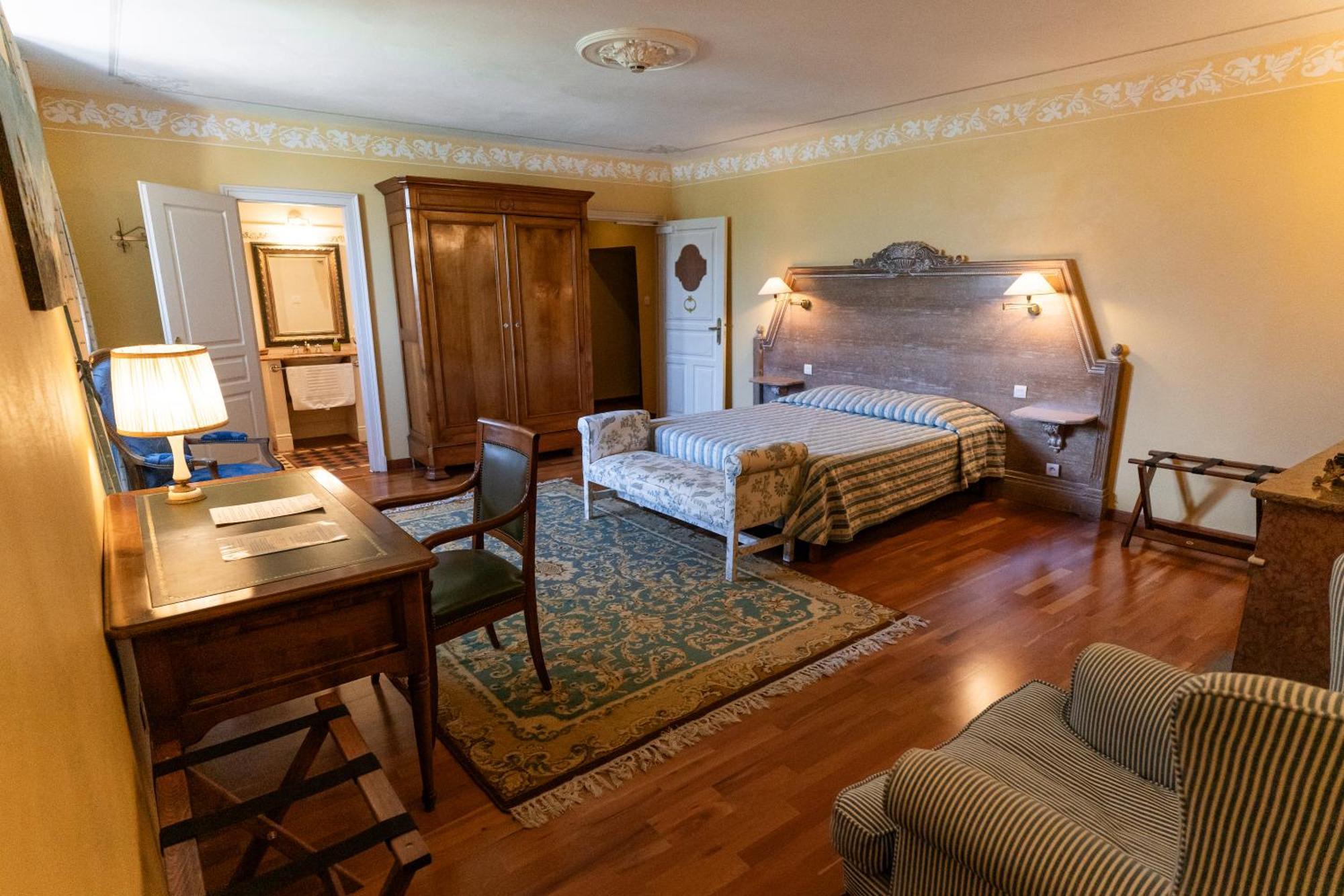 Chateau De Picomtal Crots Bagian luar foto