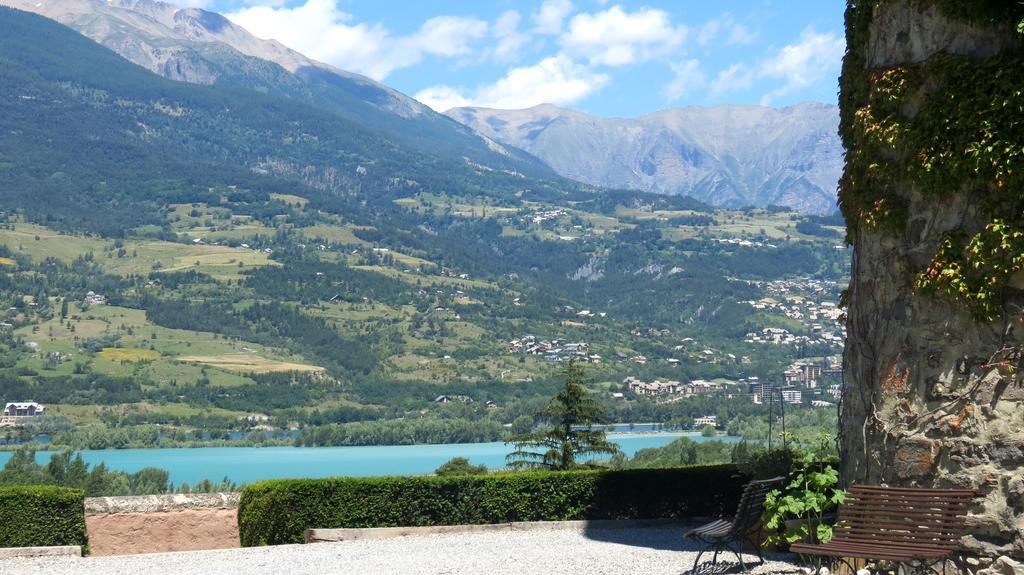 Chateau De Picomtal Crots Bagian luar foto