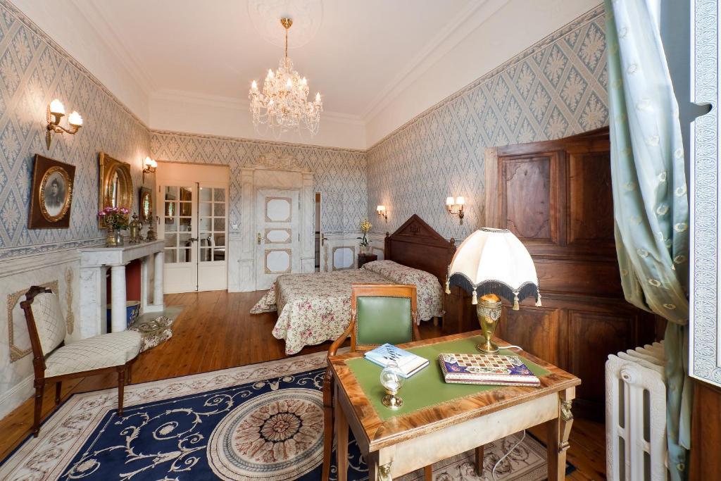Chateau De Picomtal Crots Ruang foto