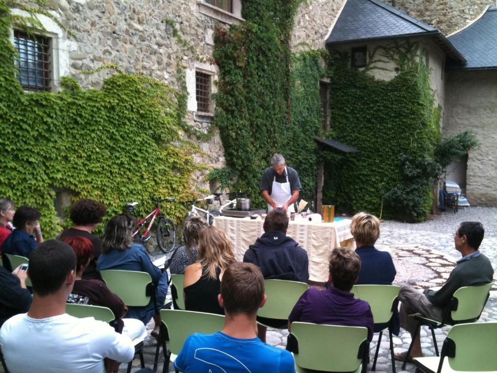 Chateau De Picomtal Crots Bagian luar foto